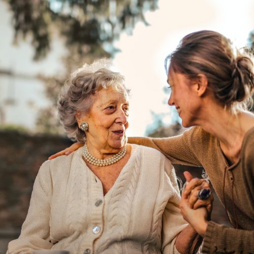 Polacy po 45. roku życia bardziej podatni na wyłudzenie danych osobowych