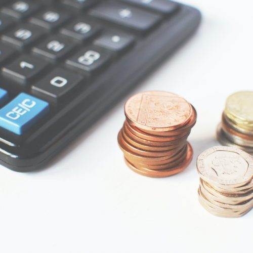 Finanse w związkach Polaków – wspólne życie, osobne portfele