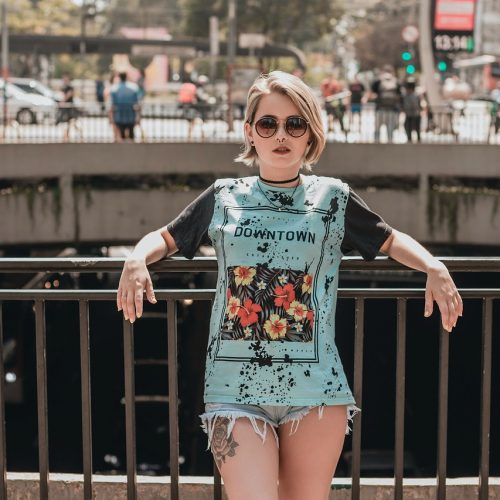 Krótkie spodenki na lato – na luzie i z klasą